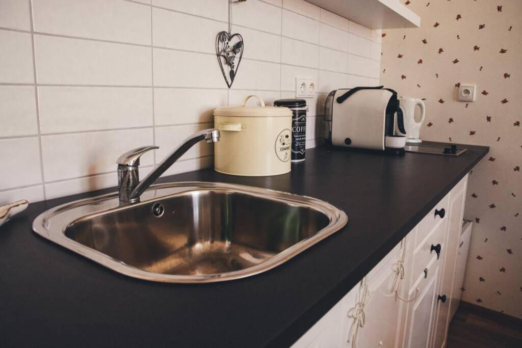 Stylovy Apartman V Centru Nachoda Zewnętrze zdjęcie